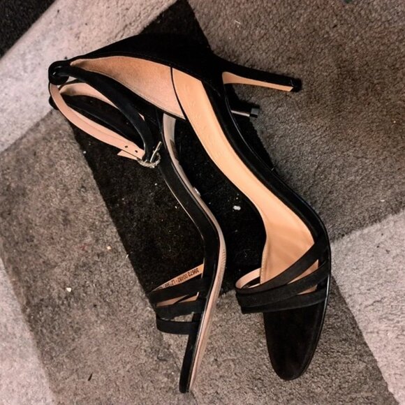 3 Strap Small Heel Black Feux Suede Size 5 - Picture 3 of 5